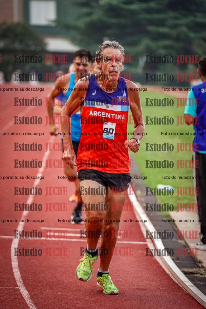 Fotos de los 3000 m llanos de varones