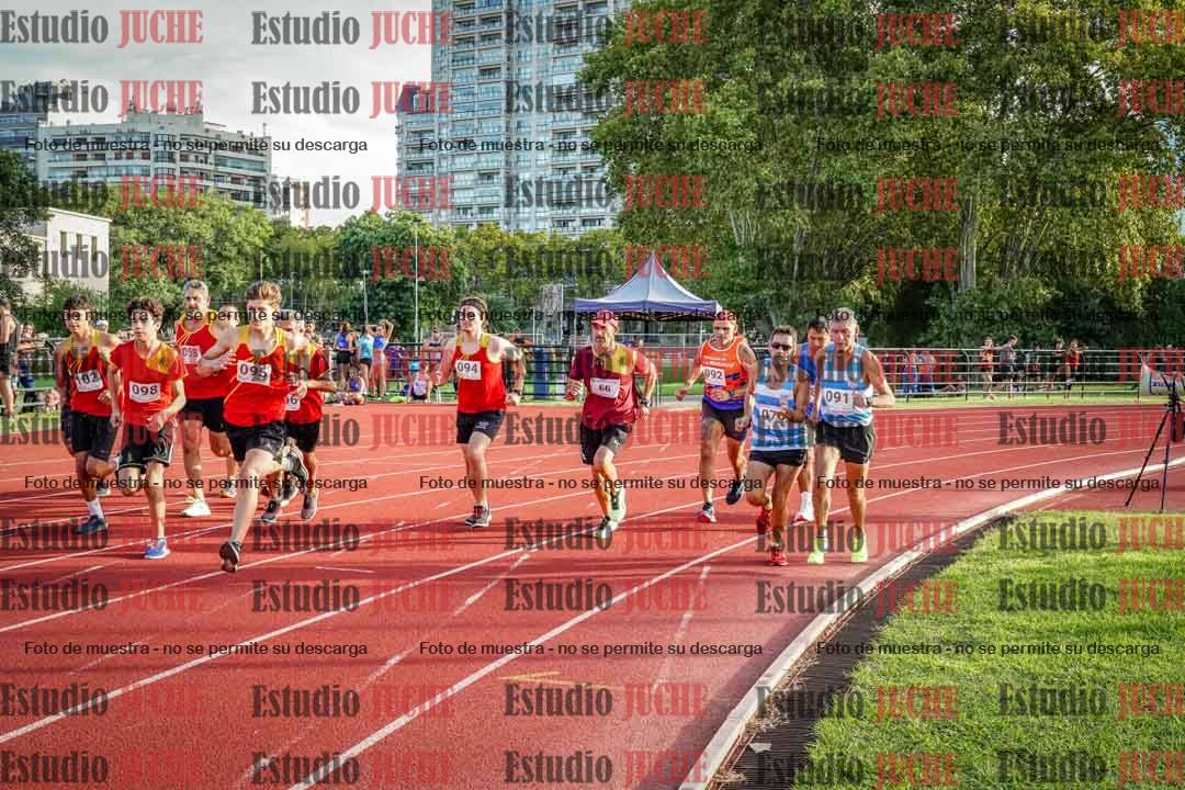 Fotos de los 1500 m llanos de varones