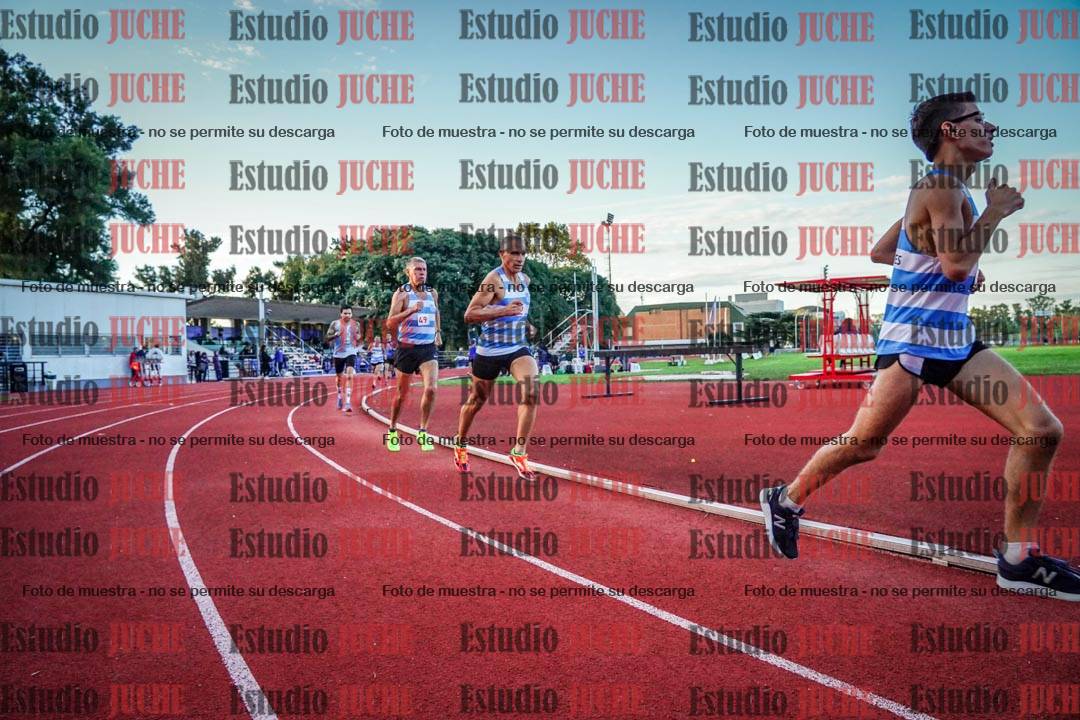 Fotos de los 1500 m llanos de varones