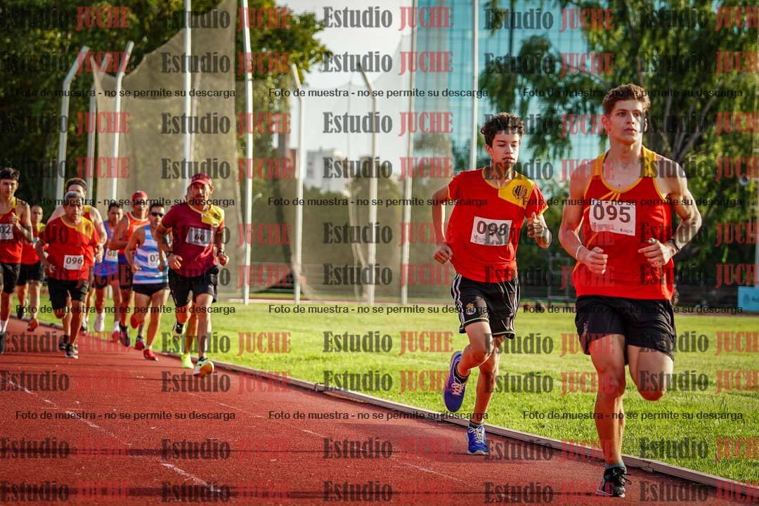 Fotos de los 1500 m llanos de varones