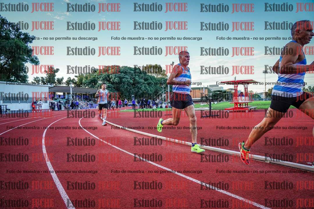 Fotos de los 1500 m llanos de varones