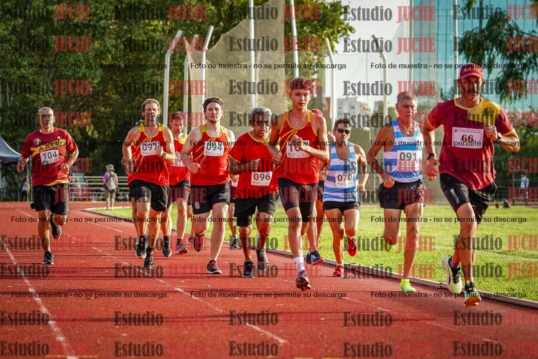 Fotos de los 1500 m llanos de varones