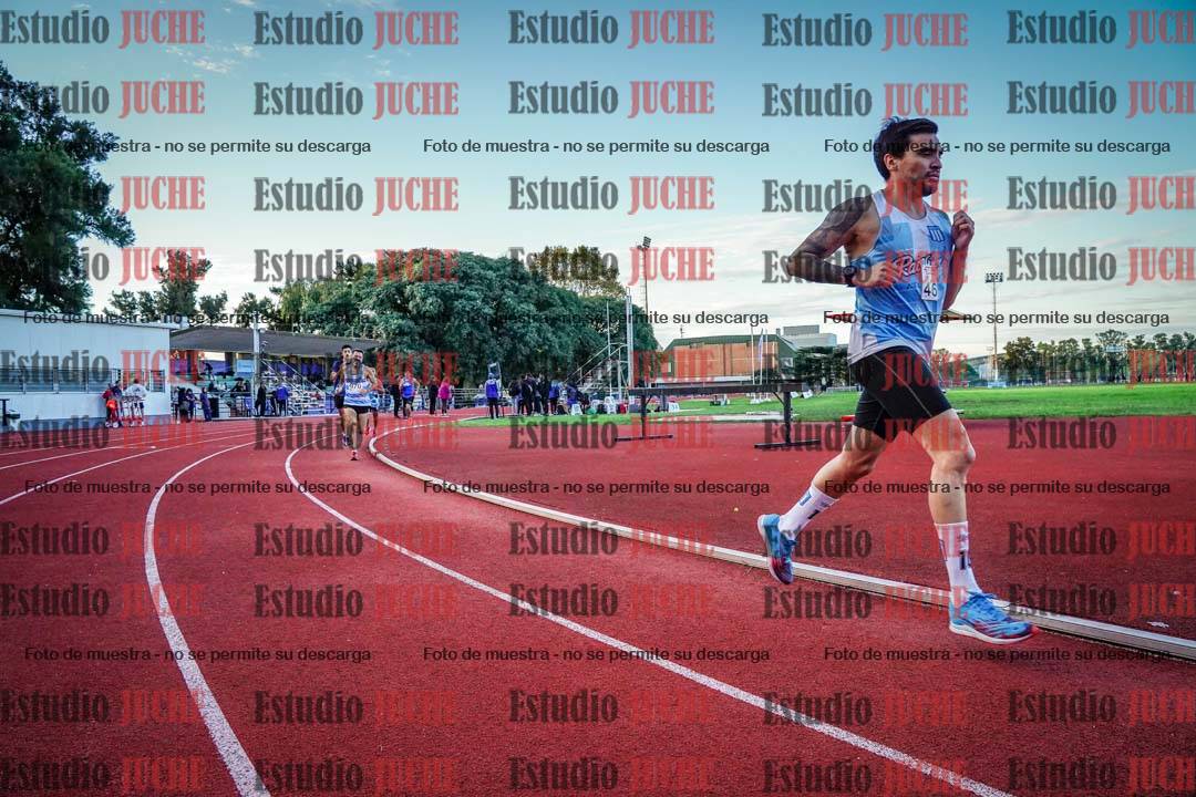Fotos de los 1500 m llanos de varones