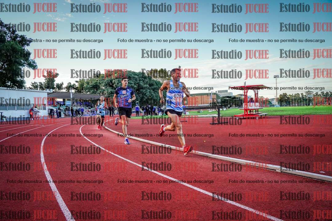 Fotos de los 1500 m llanos de varones