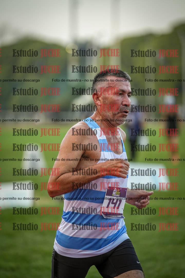 Fotos de los 3000 m llanos de varones
