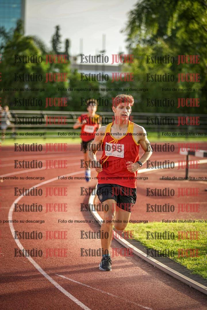 Fotos de los 1500 m llanos de varones