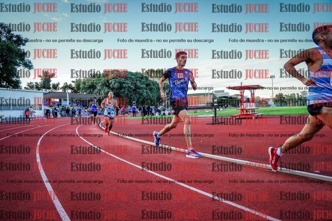 Fotos de los 1500 m llanos de varones