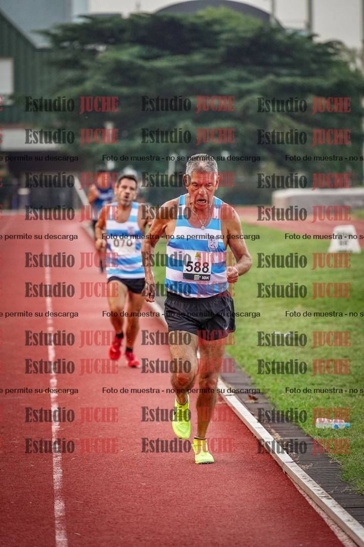 Fotos de los 3000 m llanos de varones