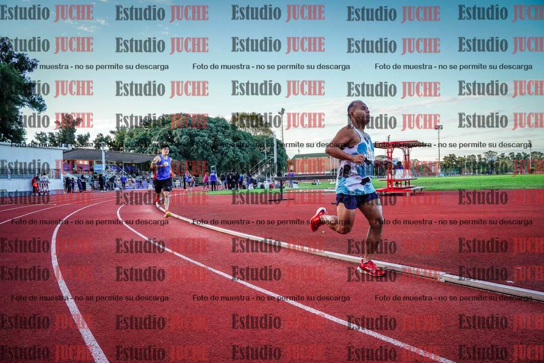 Fotos de los 1500 m llanos de varones