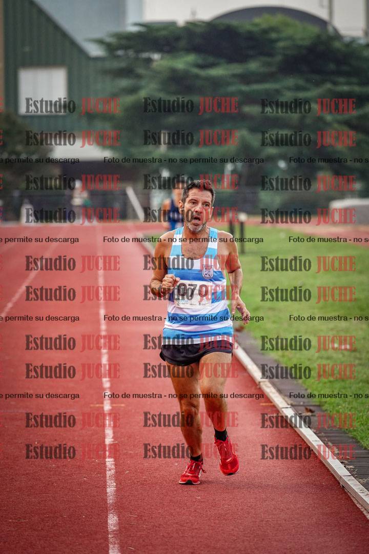 Fotos de los 3000 m llanos de varones