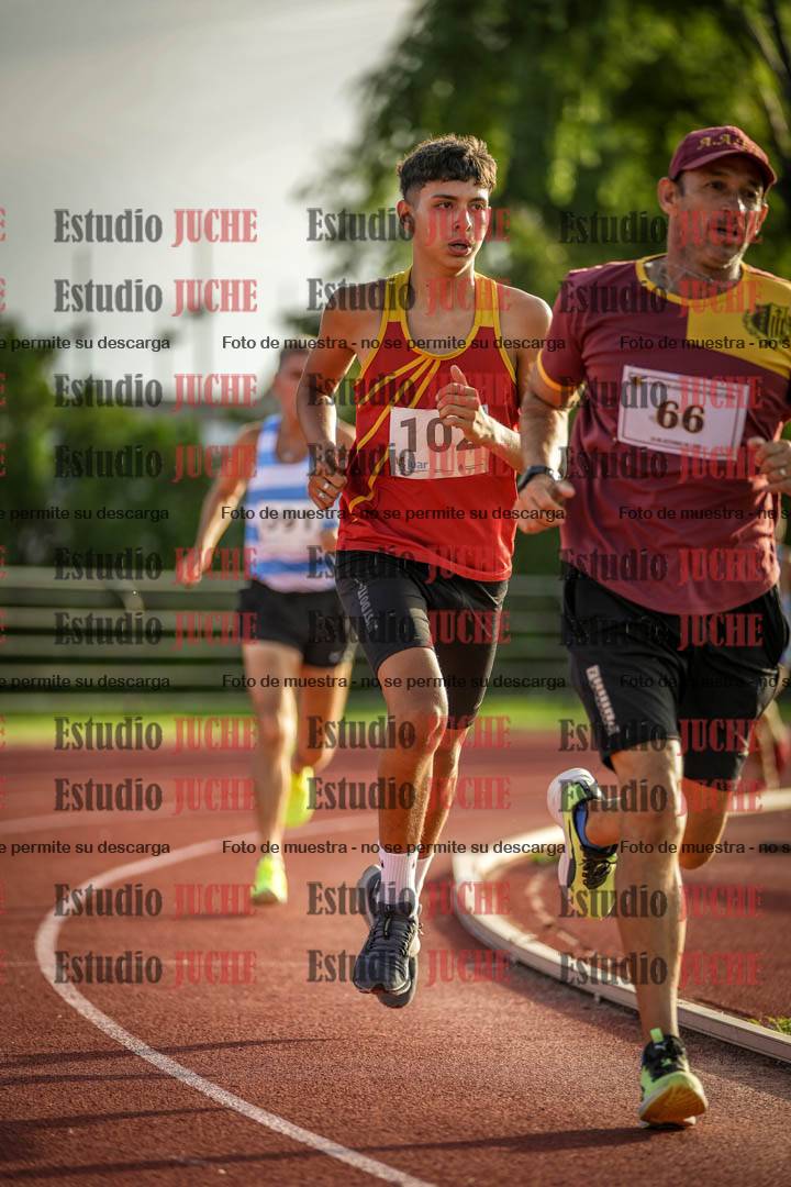 Fotos de los 1500 m llanos de varones