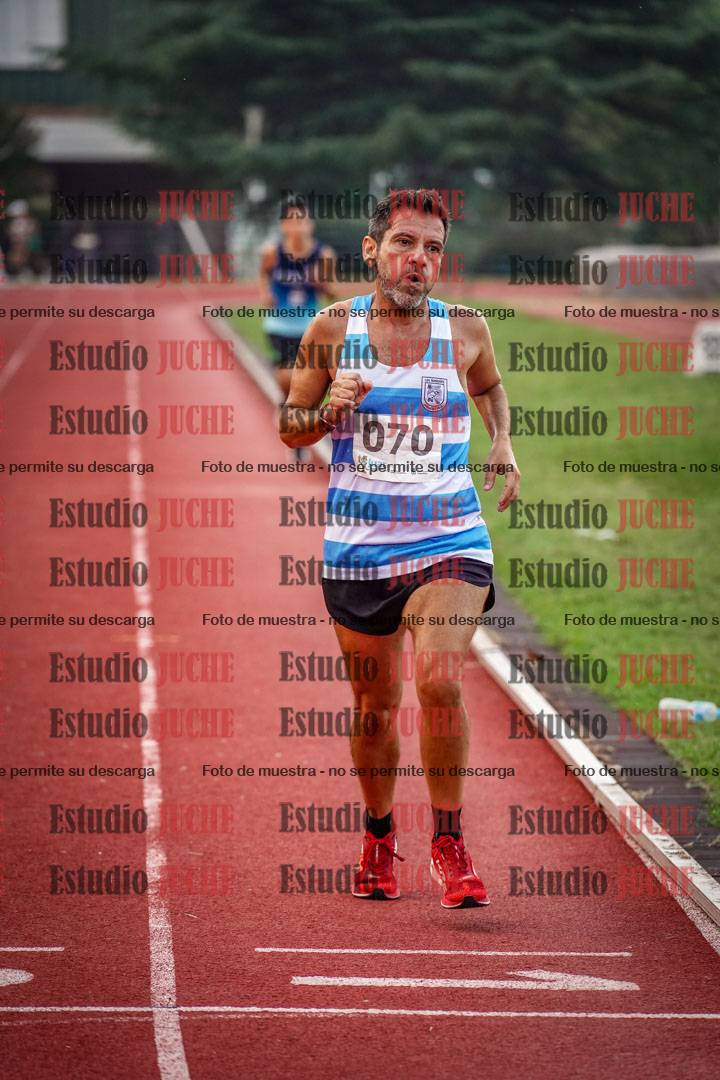 Fotos de los 3000 m llanos de varones
