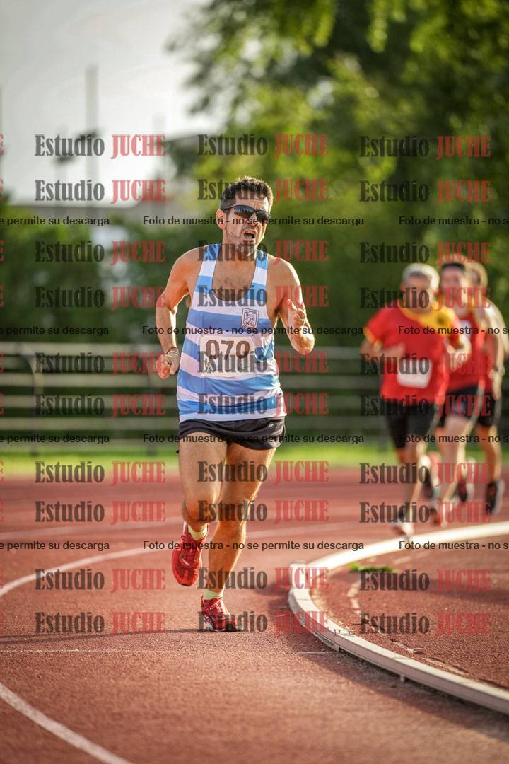 Fotos de los 1500 m llanos de varones
