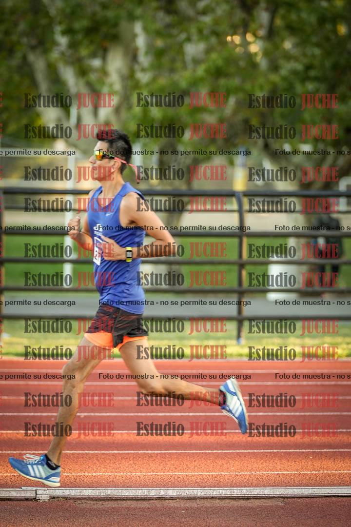 Fotos de los 3000 m llanos de varones