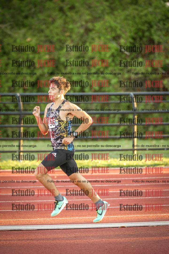 Fotos de los 3000 m llanos de varones