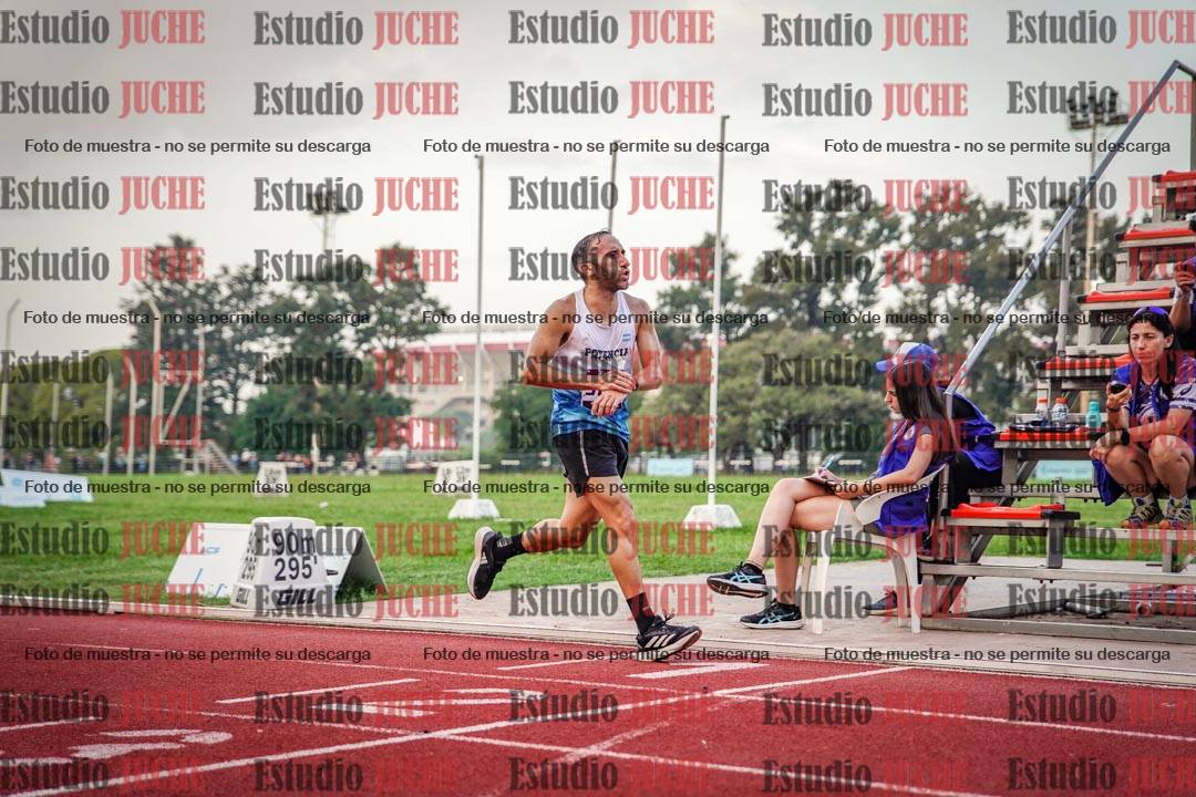 Fotos de los 3000 m llanos de varones