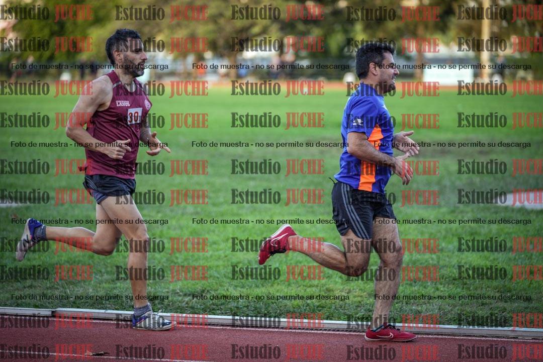 Fotos de los 1500 m llanos de varones