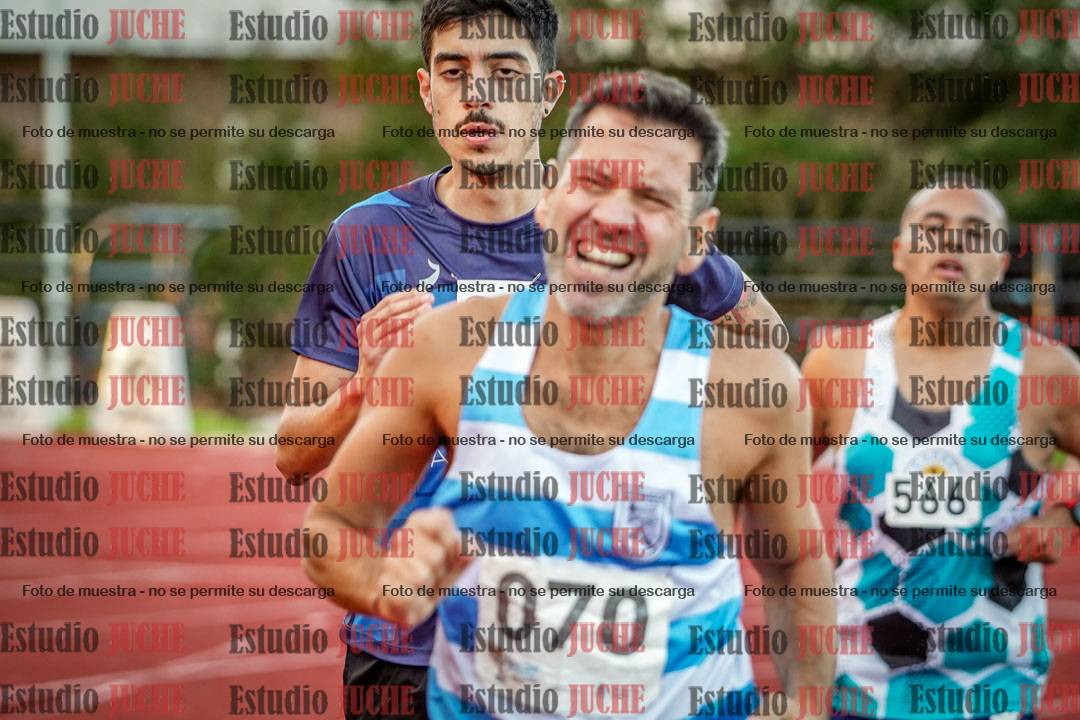 Fotos de los 1500 m llanos de varones