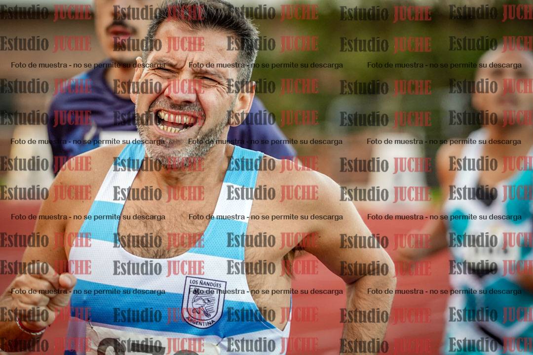 Fotos de los 1500 m llanos de varones