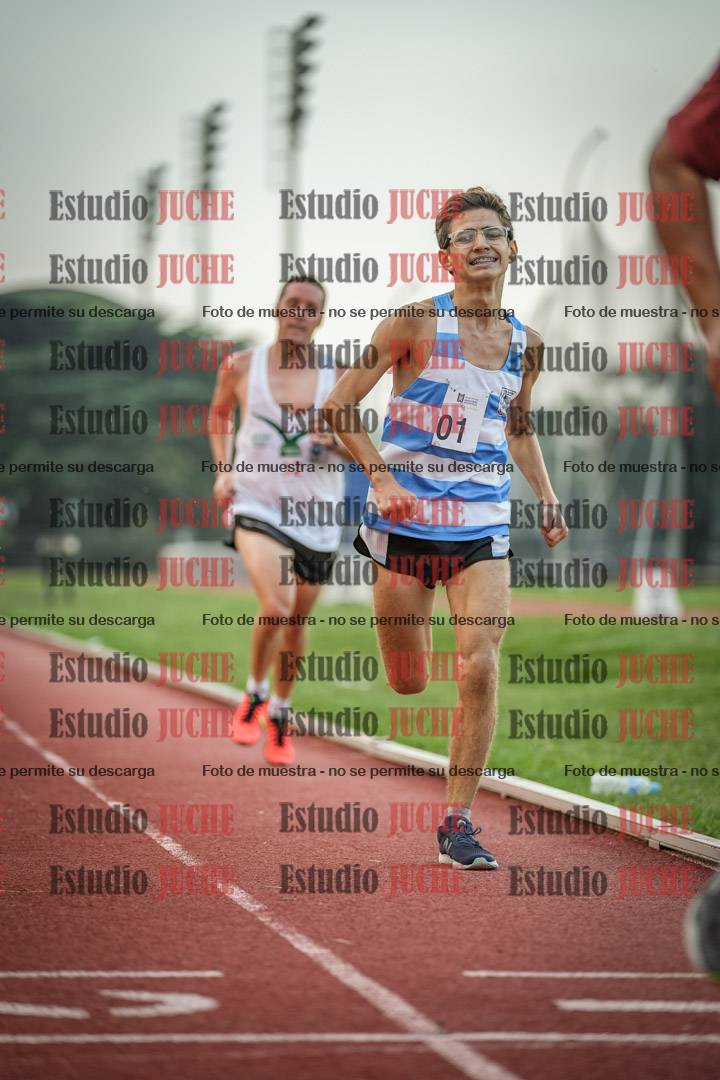 Fotos de los 3000 m llanos de varones