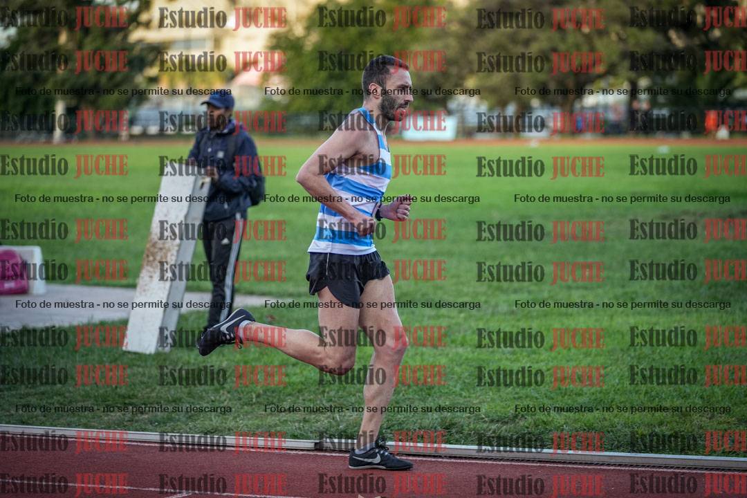 Fotos de los 1500 m llanos de varones
