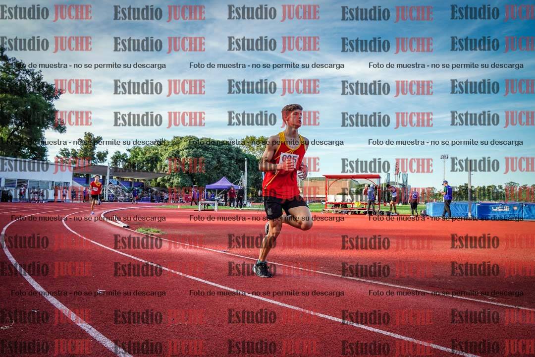 Fotos de los 1500 m llanos de varones
