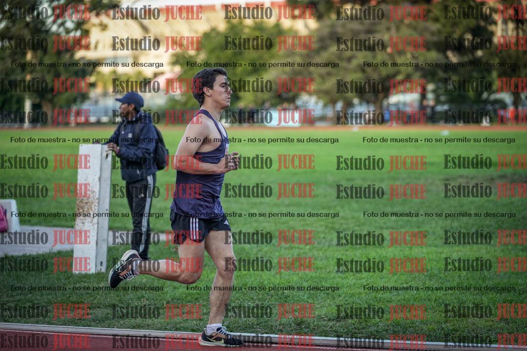 Fotos de los 1500 m llanos de varones