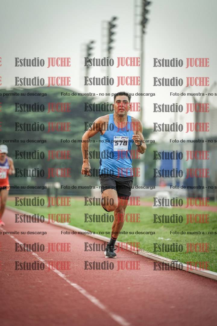 Fotos de los 3000 m llanos de varones