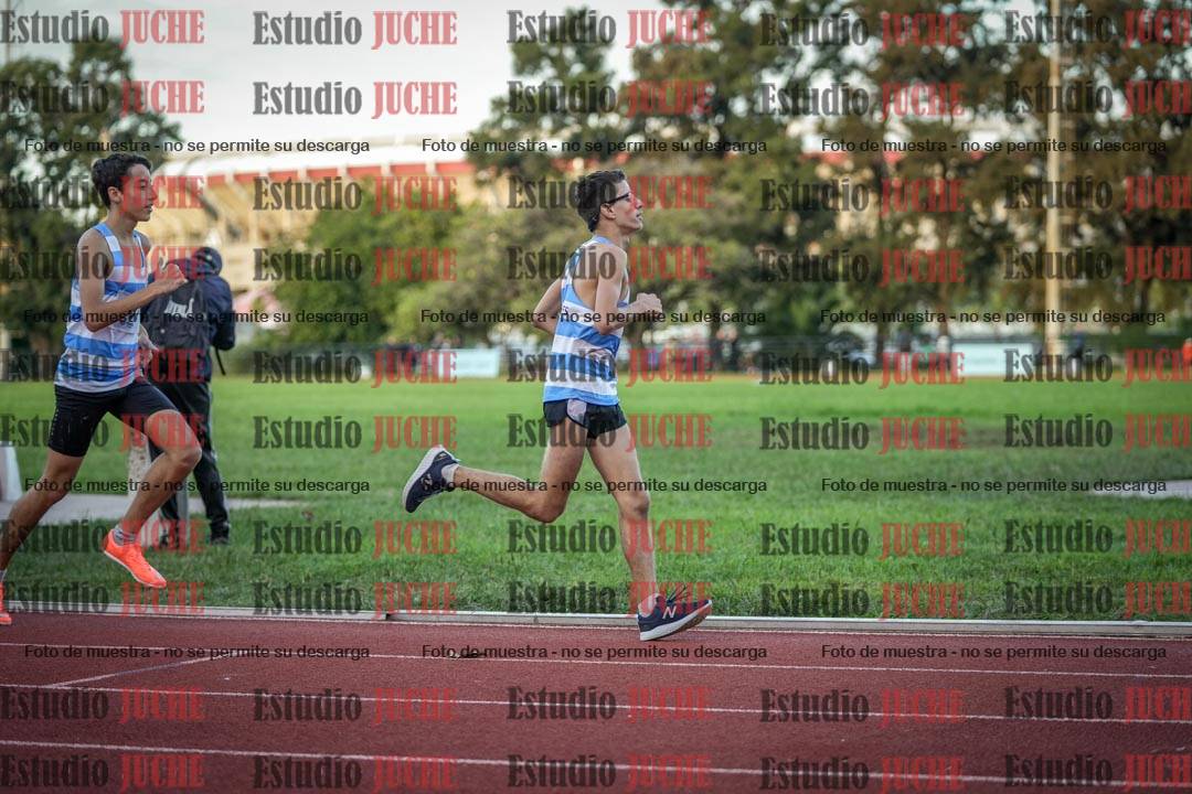Fotos de los 1500 m llanos de varones