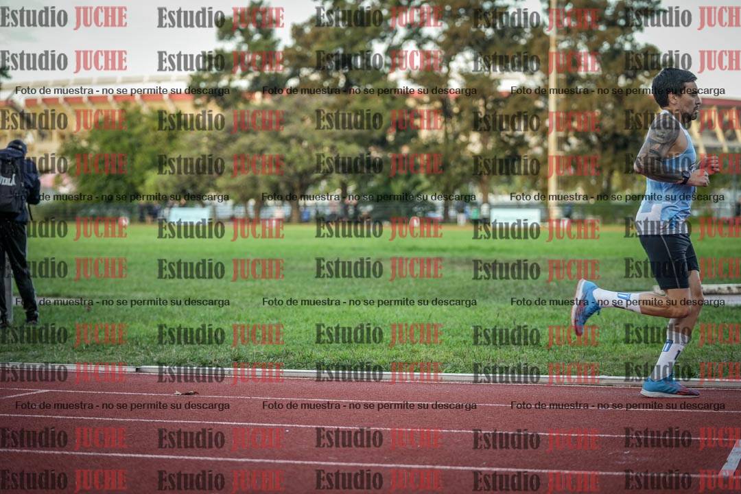 Fotos de los 1500 m llanos de varones