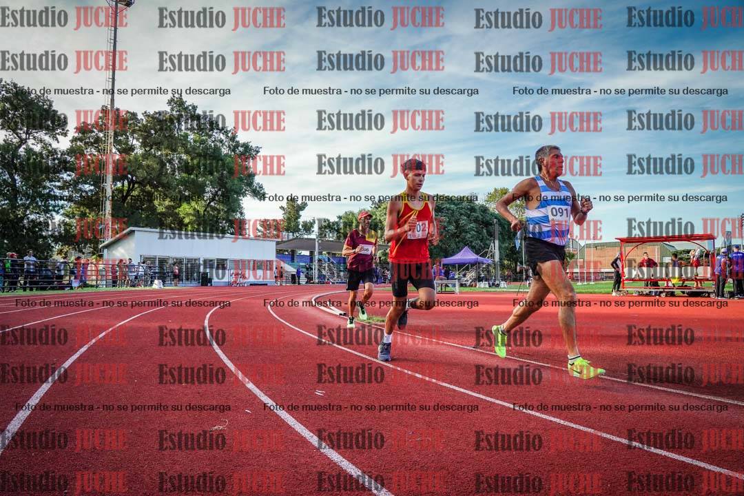 Fotos de los 1500 m llanos de varones