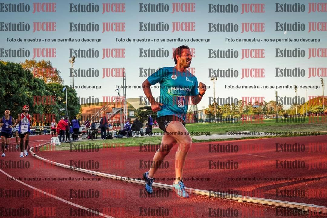 Fotos de los 3000 m llanos de varones