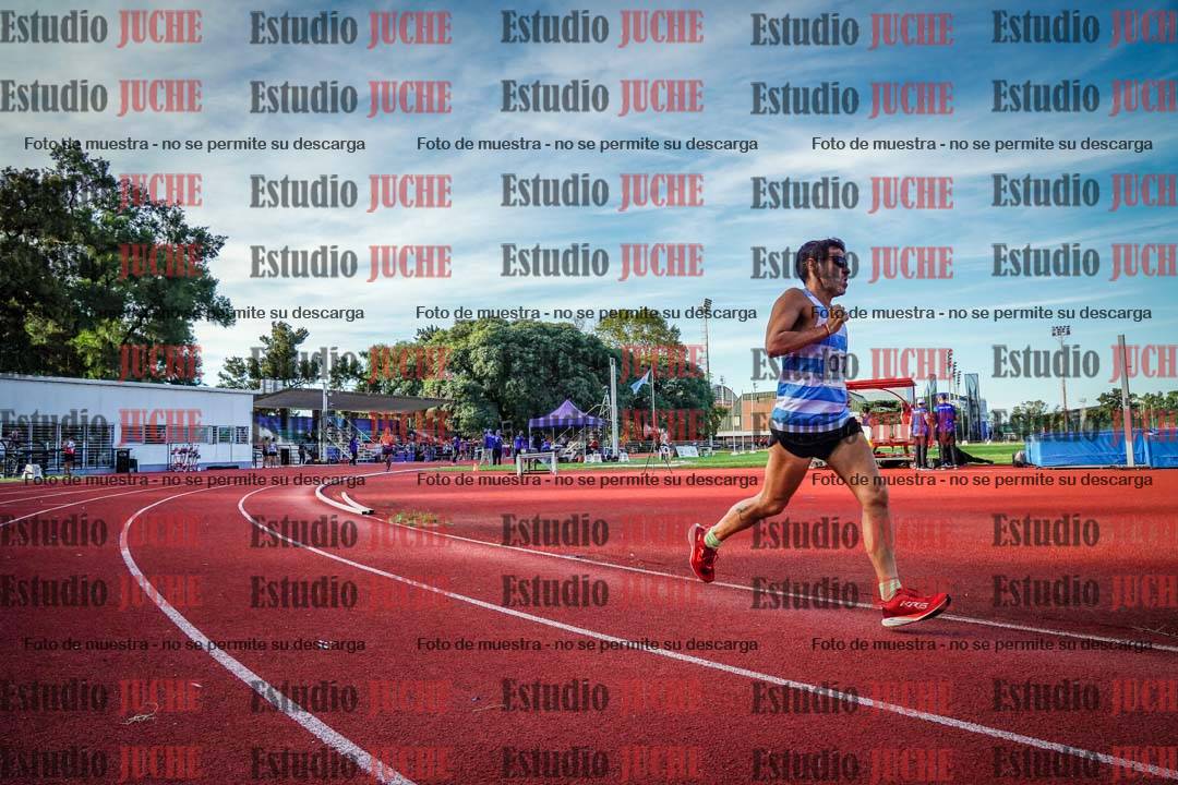 Fotos de los 1500 m llanos de varones