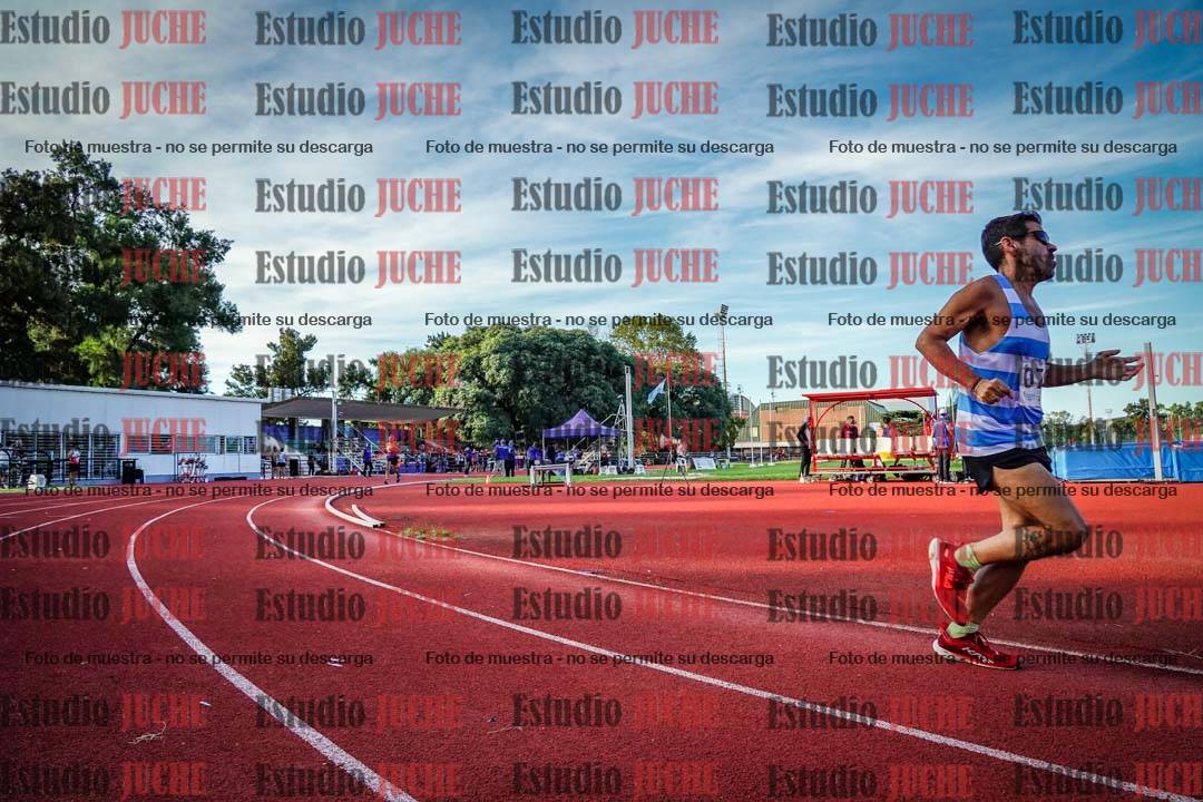 Fotos de los 1500 m llanos de varones