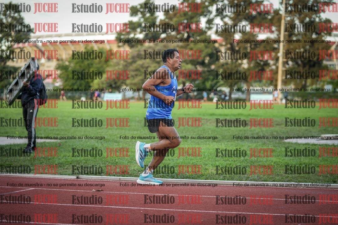 Fotos de los 1500 m llanos de varones