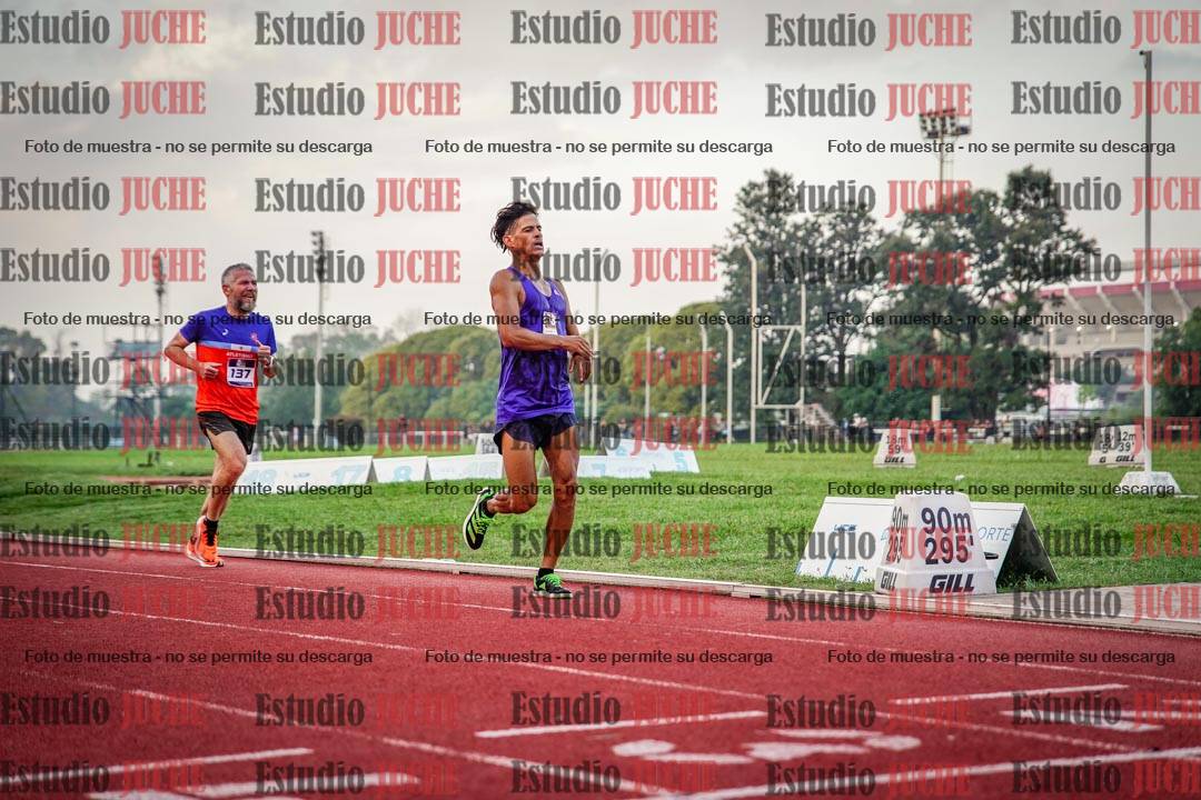 Fotos de los 3000 m llanos de varones