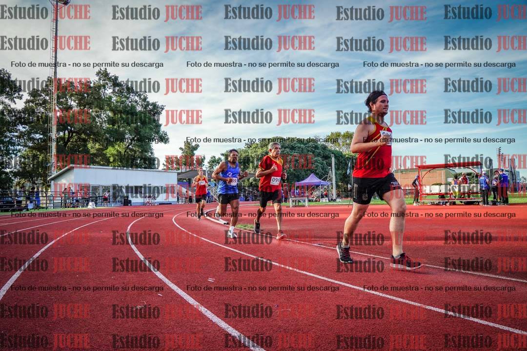 Fotos de los 1500 m llanos de varones