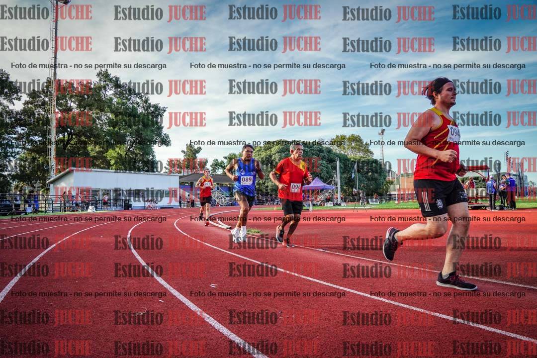 Fotos de los 1500 m llanos de varones
