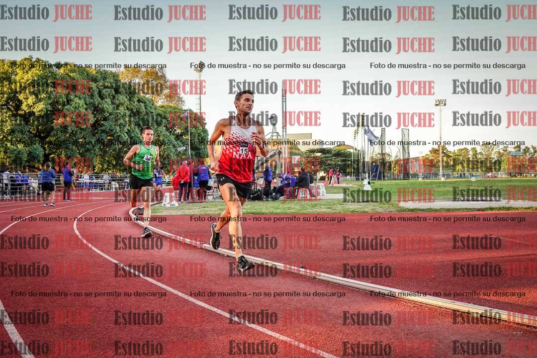 Fotos de los 3000 m llanos de varones