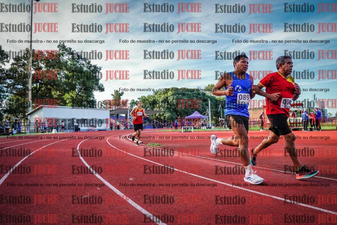 Fotos de los 1500 m llanos de varones