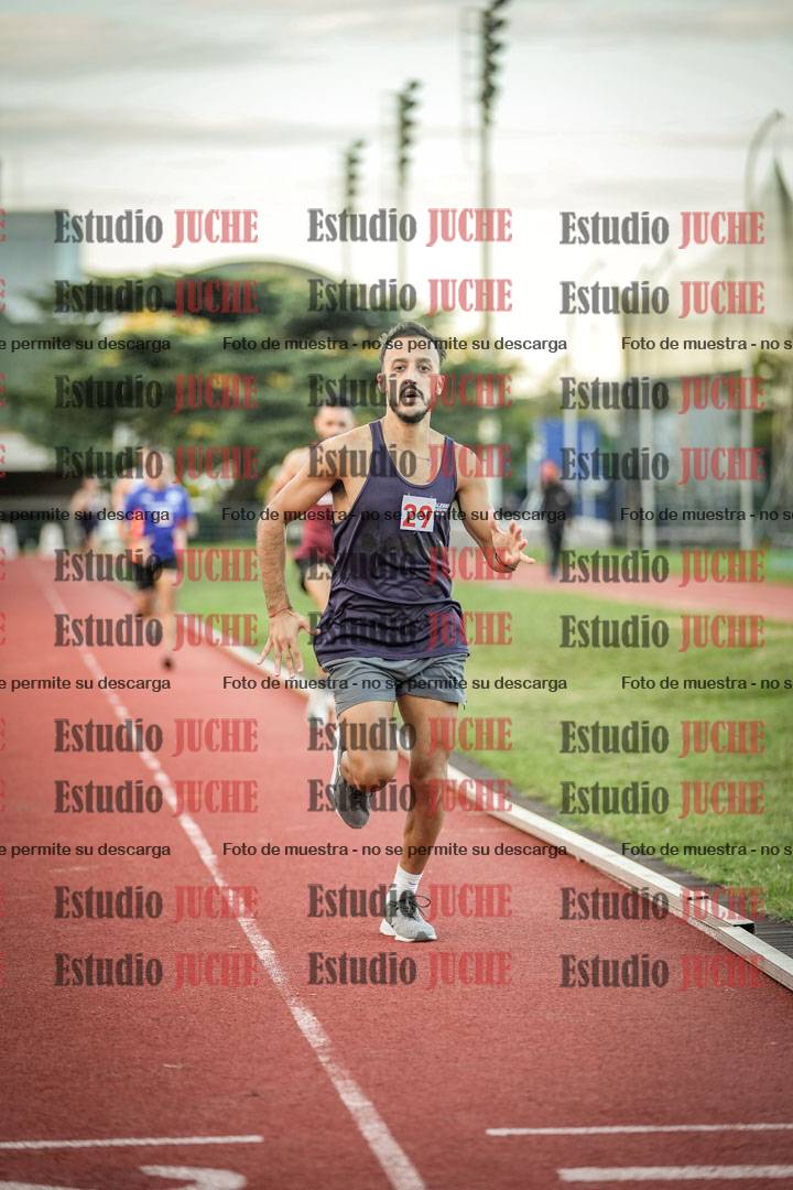 Fotos de los 1500 m llanos de varones