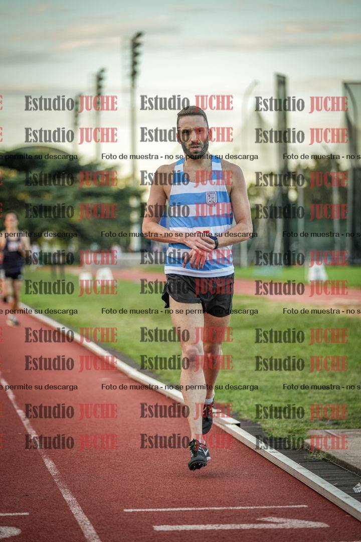 Fotos de los 1500 m llanos de varones