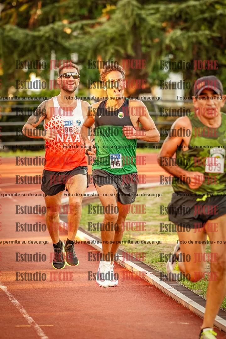 Fotos de los 3000 m llanos de varones