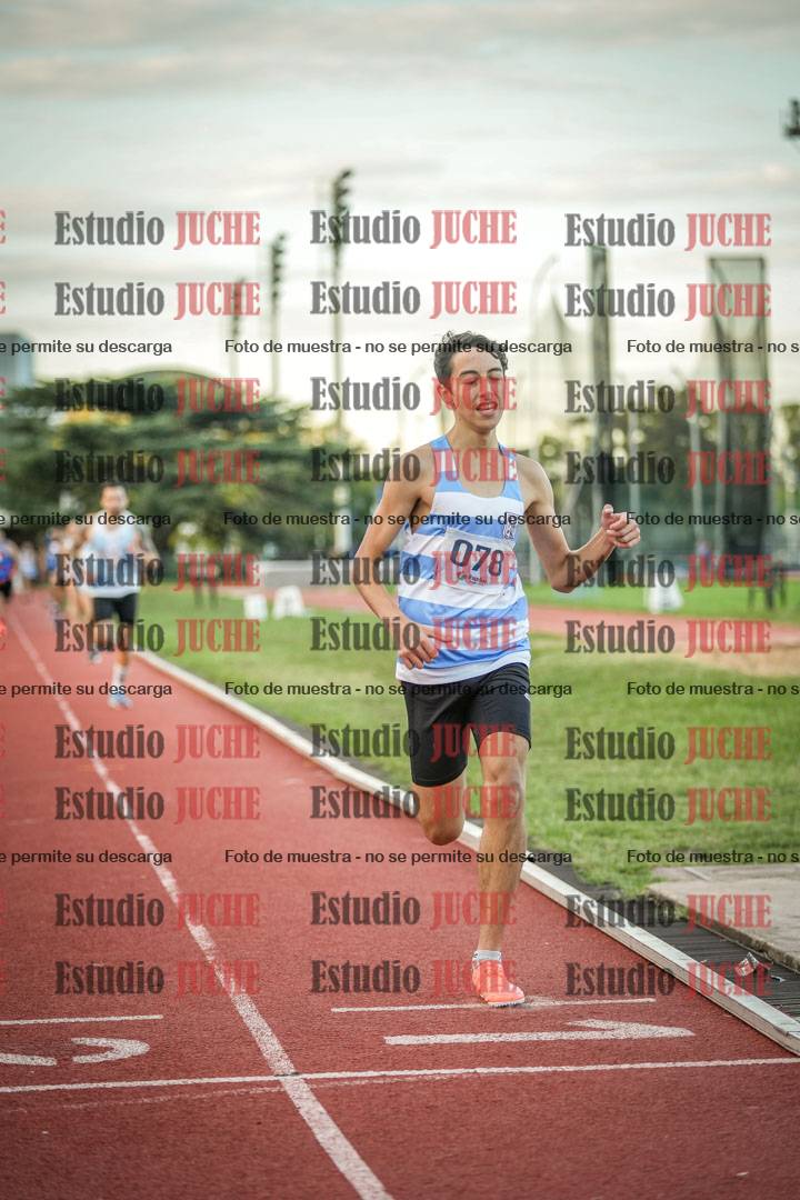 Fotos de los 1500 m llanos de varones