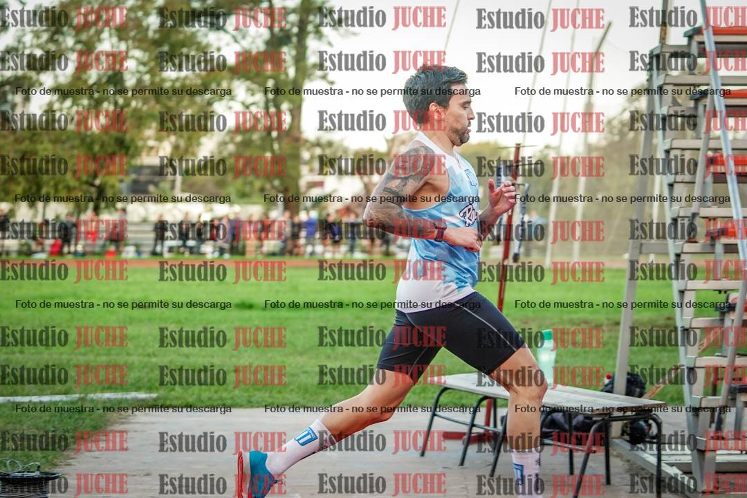 Fotos de los 1500 m llanos de varones