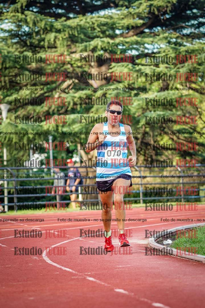 Fotos de los 1500 m llanos de varones