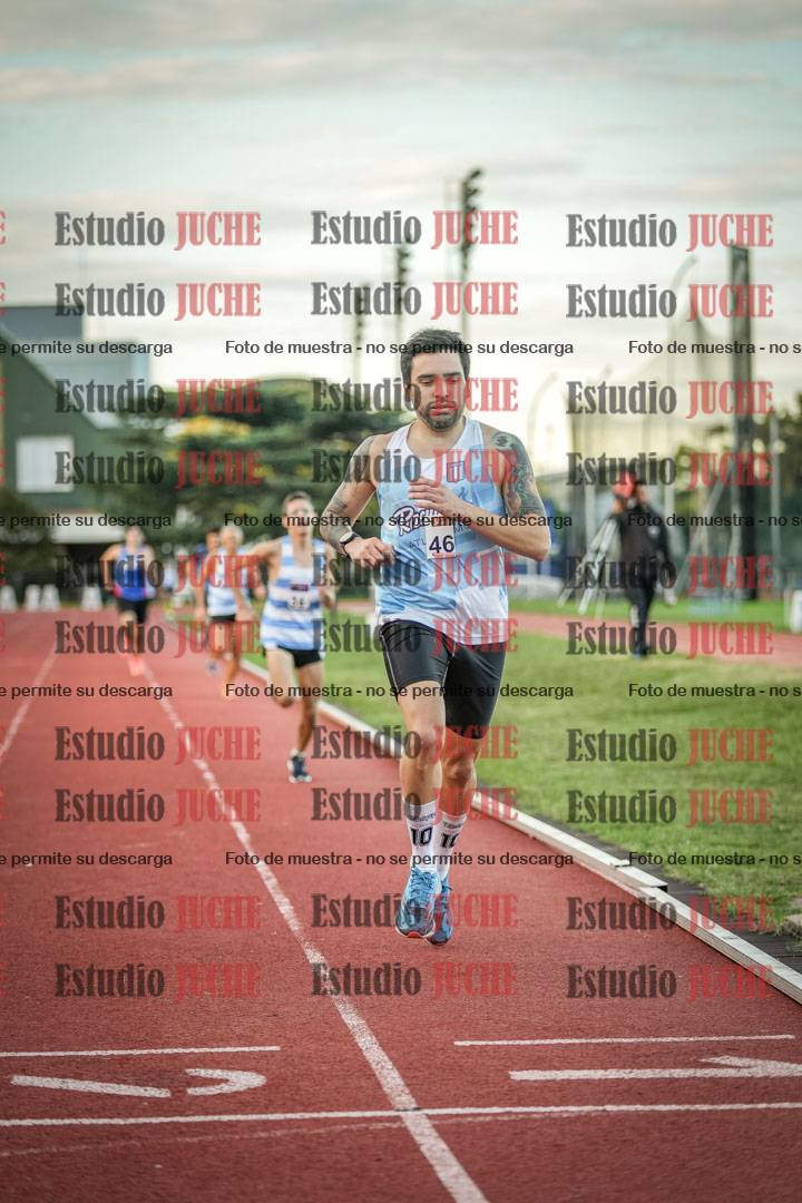 Fotos de los 1500 m llanos de varones