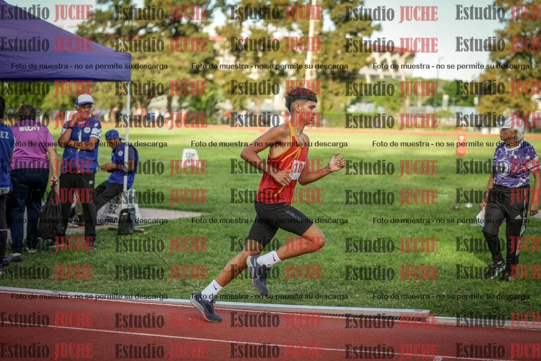 Fotos de los 1500 m llanos de varones