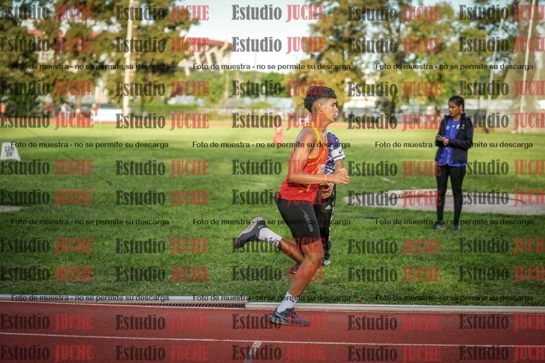 Fotos de los 1500 m llanos de varones