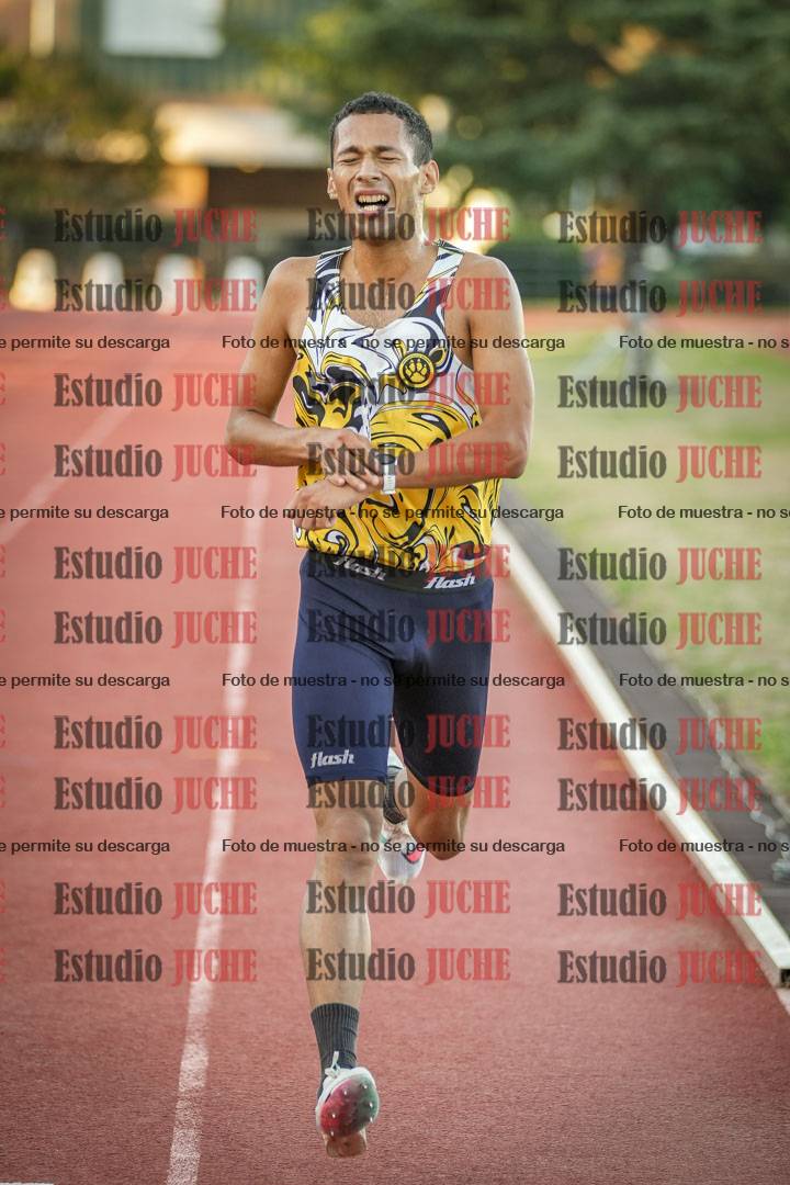 Fotos de los 3000 m llanos de varones